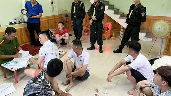 Tìm giải pháp ngăn tín dụng đen lộng hành