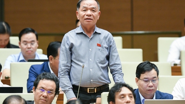 Thu hút nhân tài trong khu vực công “còn quá ít ỏi”