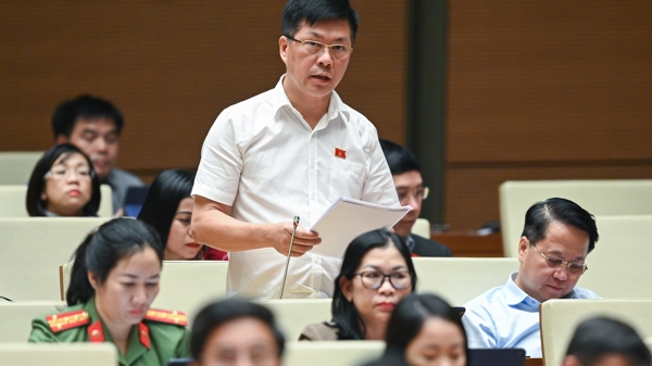 Đại biểu Quốc hội đề nghị kiểm soát chặt việc mở tài khoản ngân hàng