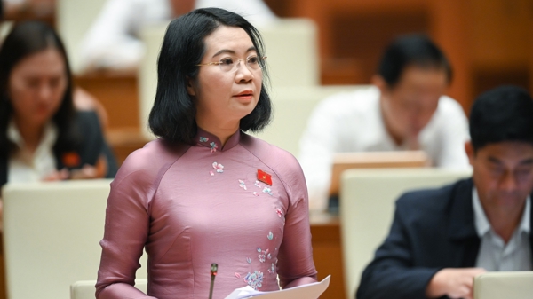 Cần đảm bảo thị trường chứng khoán phát triển lành mạnh, minh bạch