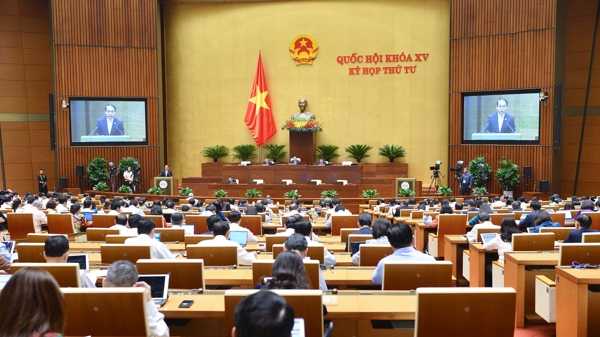 Quốc hội thông qua Luật Thực hiện dân chủ ở cơ sở