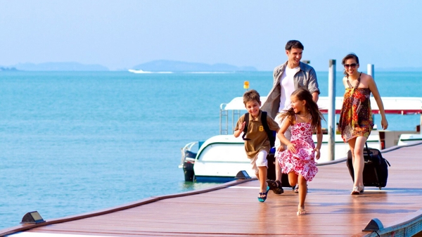 Nhóm doanh nghiệp du lịch, thời trang, làm đẹp... “quay lại” thời hoàng kim