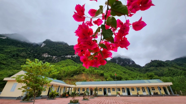 Rạo rực xuân về trên bản Sa Ná – Thanh Hóa