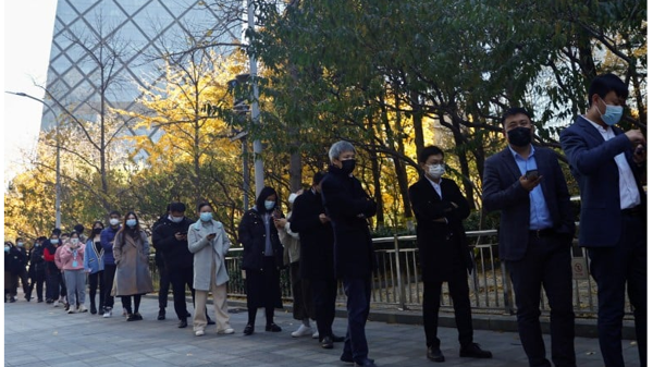 Xoá Zero Covid, Trung Quốc vẫn tính chi hơn 24 tỷ USD chống dịch