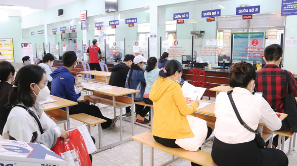 Bảo hiểm thất nghiệp nhìn từ Nghị quyết số 28-NQ/TW