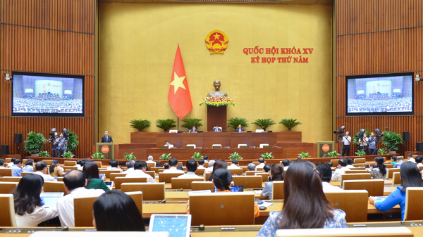 Thông qua Luật Bảo vệ quyền lợi người tiêu dùng: Nhiều quy định bảo vệ người dân trong lĩnh vực dịch vụ tài chính, ngân hàng