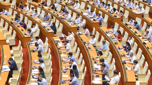 Sửa Luật Kinh doanh bất động sản: Nhà ở hình thành trong tương lai “nóng” nghị trường