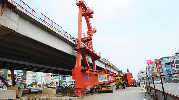 Dù giải ngân kỷ lục, nhiều dự án giao thông vẫn ì ạch