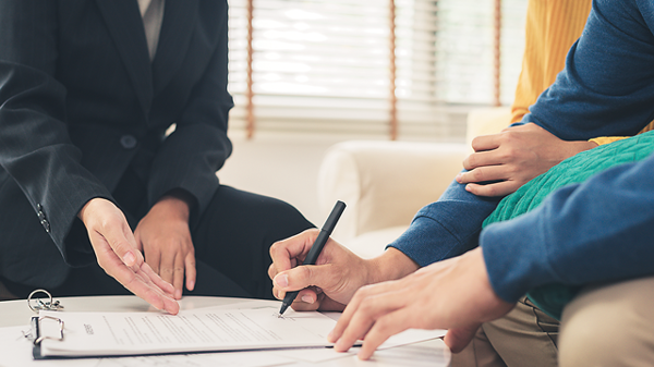 Cân nhắc hình thức xử phạt vi phạm trong lĩnh vực bảo hiểm