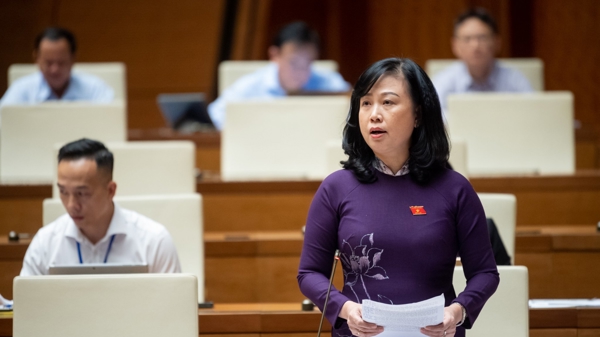 Bộ trưởng Đào Hồng Lan: Bệnh nhân có bảo hiểm y tế vẫn phải tự mua thuốc ngoài