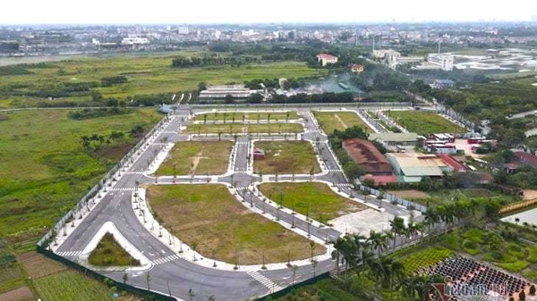 Hết “sốt”, đất đấu giá ở nhiều địa phương ế ẩm, bị 