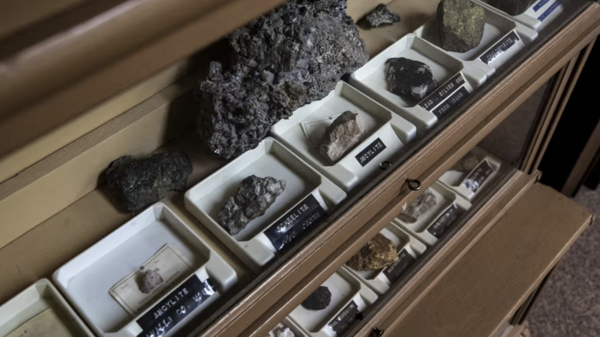 Trung Quốc cấm xuất khẩu công nghệ chế biến đất hiếm