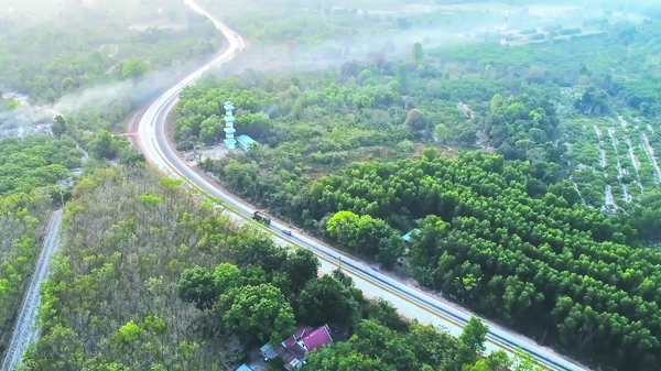 Bộ Giao thông vận tải giải ngân vốn đầu tư công kỷ lục, tạo đột phá về hạ tầng giao thông