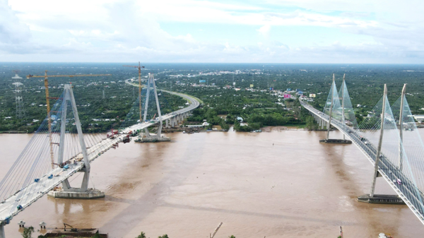 Thần tốc thi công, kỷ lục đưa thêm gần 500km cao tốc vào khai thác