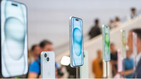 4 tháng đầu năm, xuất khẩu điện thoại các loại và linh kiện mang về hơn 18,4 tỷ USD