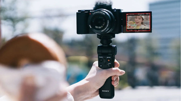 Xuất khẩu máy ảnh, máy quay phim và linh kiện tăng trưởng mạnh nhất trong 4 tháng đầu năm