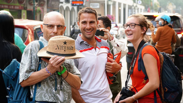 Gần 9 triệu lượt khách quốc tế đến Việt Nam trong 6 tháng đầu năm 2024