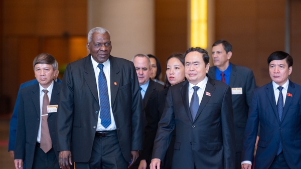 Chủ tịch Quốc hội: Việt Nam luôn duy trì, tiếp nối và phát triển di sản của Tổng Bí thư Nguyễn Phú Trọng trong quan hệ với Cuba