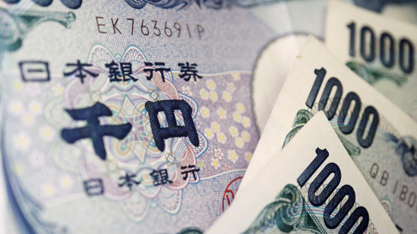 Đà phục hồi của đồng yên Nhật khiến thị trường tài chính toàn cầu đảo lộn