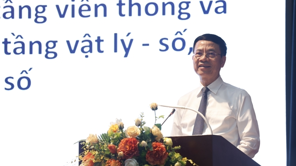 Bộ trưởng Nguyễn Mạnh Hùng: 70% của quá trình chuyển đổi số là thay đổi và 30% là công nghệ