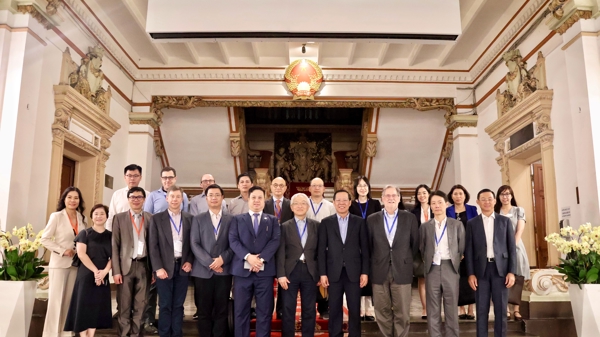 Góc nhìn chuyên gia: Việt Nam cần chuẩn bị gì trước những thay đổi về thương mại toàn cầu?