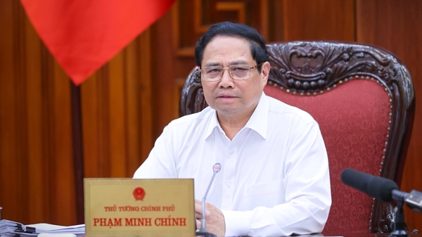 Thủ tướng: Huy động cả hệ thống chính trị ứng phó và khắc phục hậu quả của bão