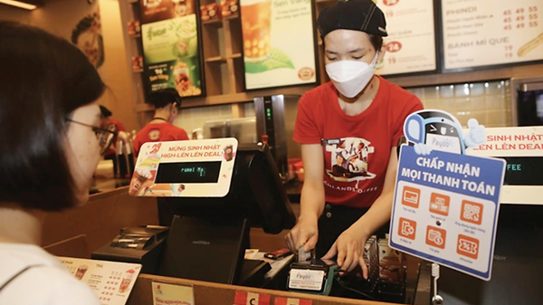 Minh bạch bản chất dòng tiền từ thanh toán không tiền mặt