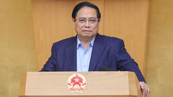 Thủ tướng yêu cầu tiếp tục giảm mặt bằng lãi suất cho vay