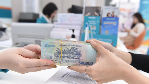 Tín dụng TP.HCM chảy mạnh vào sản xuất kinh doanh trong hai tháng đầu năm