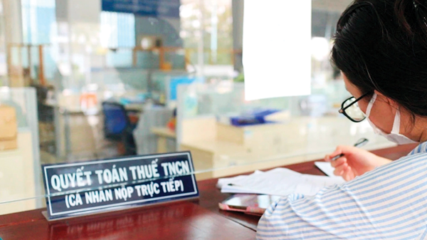 Tranh luận về giảm trừ gia cảnh người nộp thuế thu nhập cá nhân