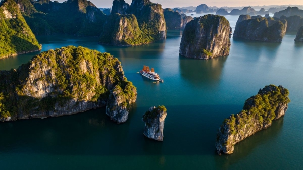 Quảng Ninh đặt “KPI” thu 14.720 tỷ từ du lịch trong quý 2/2025