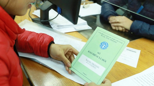 Tăng cường mạnh hơn nữa chế tài xử lý các hành vi chậm đóng, trốn đóng bảo hiểm xã hội và y tế