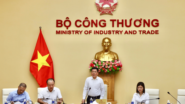 Thực hiện 5 nhiệm vụ để đảm bảo đủ nguồn cung xăng dầu trong mọi tình huống