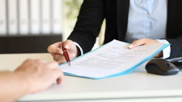 Những nhiệm vụ của công chức sẽ được ký hợp đồng thuê ngoài