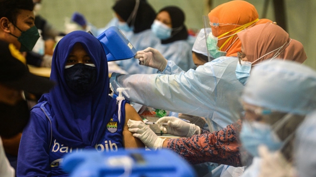 Indonesia chuẩn bị xây dựng Trung tâm sản xuất vaccine ngừa Covid-19 toàn cầu