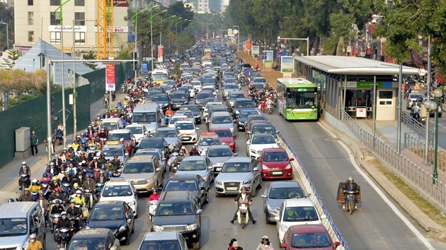 Tuyến buýt nhanh BRT ngàn tỷ: "Ném tiền qua cửa sổ" đầu tư để chạy bằng... buýt thường