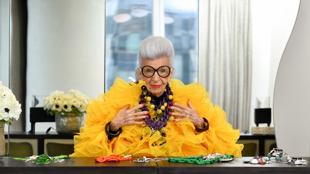 H&M hợp tác với ngôi sao thời trang 100 tuổi Iris Apfel, kết quả sẽ là gì?
