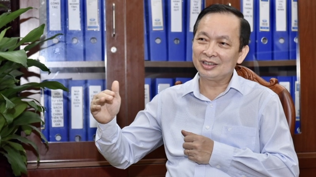 Ngân hàng Nhà nước nới room: khuyến khích các ngân hàng thương mại tập trung huy động vốn và giảm lãi suất