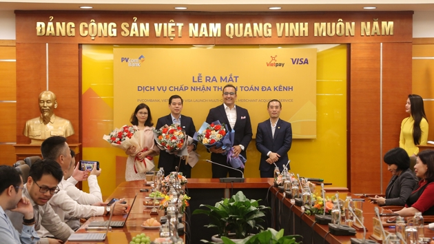 PVcomBank launches service to boost non-cash payments