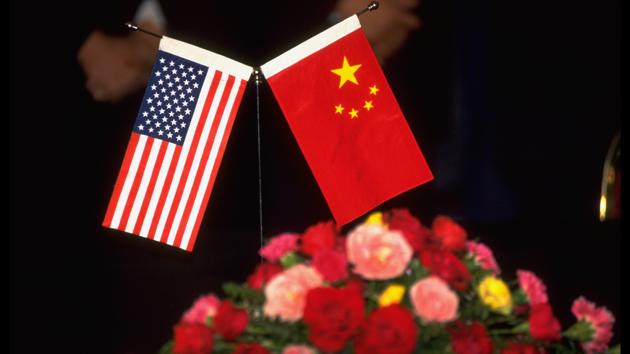 Cuộc chiến công nghệ Mỹ-Trung: Trung Quốc ngừng xuất khẩu hai đất hiếm quan trọng