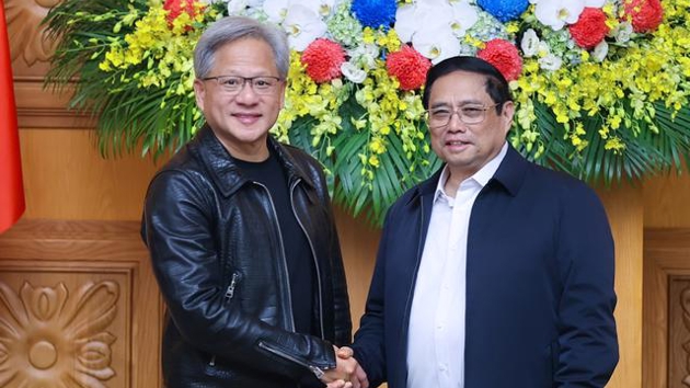 World’s largest chip producer plans to open semiconductor center