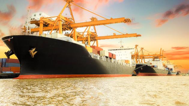 Đề xuất miễn giảm thuế cùng ưu đãi lãi suất, doanh nghiệp xuống tiền làm mới đội tàu container