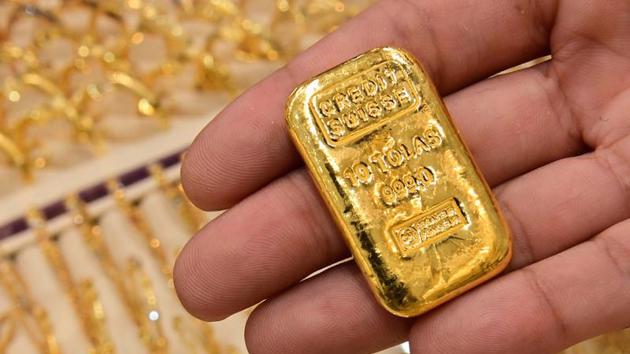 Vietnam's Central Bank to Restart Gold Auctions to Curb Price Volatility