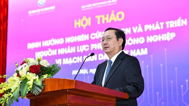 Vietnam Seeks Major Role in $1 Trillion Global Semiconductor Market By 2030