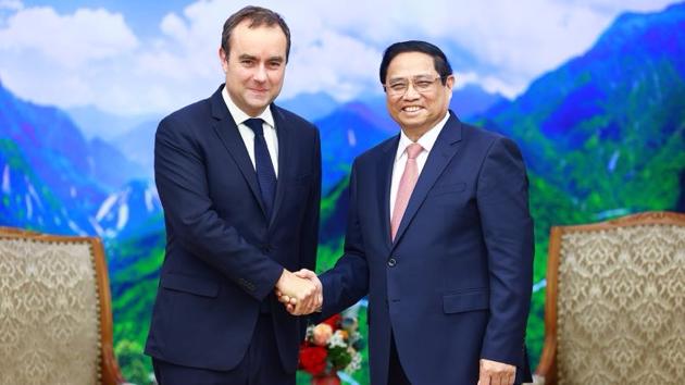 Bộ trưởng Quân đội Pháp: Pháp đánh giá cao sự độc lập, tự chủ mạnh mẽ của Việt Nam