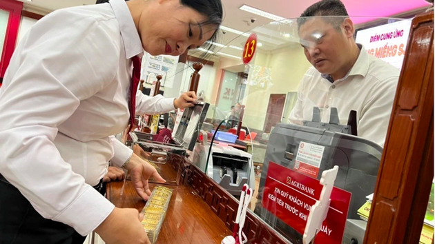 Central bank continues keeping gold prices unchanged