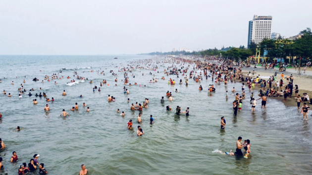 Vietnam targets to welcome 25-28 mln foreign tourists by 2025