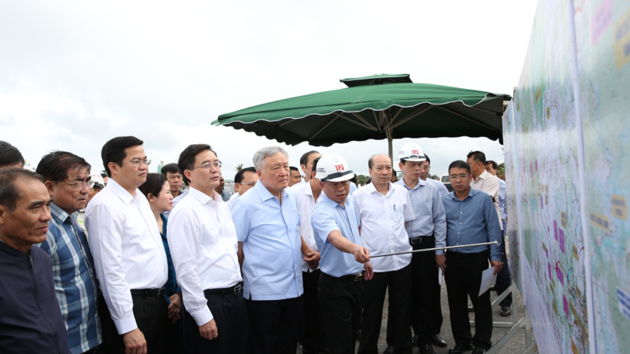 Deputy PM calls for acceleration of Khanh Hoa - Buon Ma Thuot Expressway project