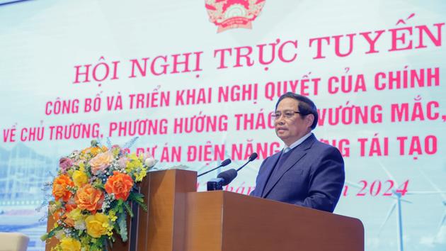 Thủ tướng: Xử lý vướng mắc cho các dự án điện tái tạo trên cơ sở lợi ích hài hòa, rủi ro chia sẻ