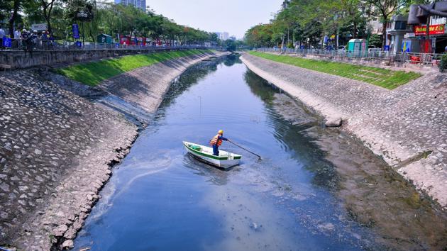 Xem xét xử lý hình sự với các hành vi cố tình xả thải gây ô nhiễm môi trường nghiêm trọng